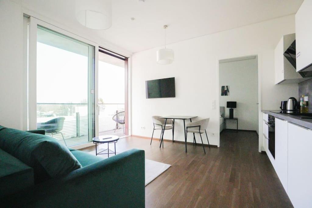Exclusive Condo With Pool And Terrace Wien Exteriör bild